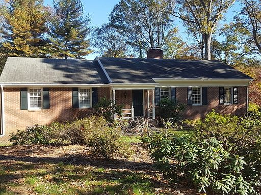 1st image of 2217 Lancashire Dr