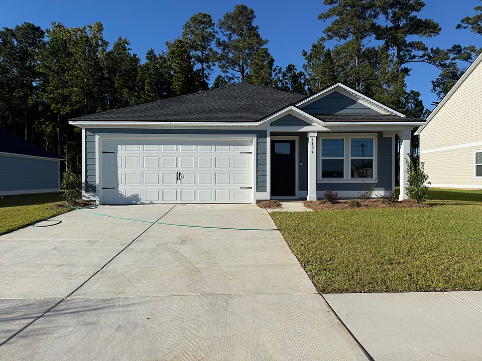 1st image of 1437 King Oaks Loop