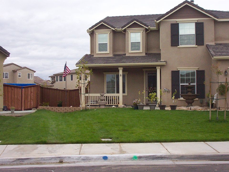 2758 Eureka Road