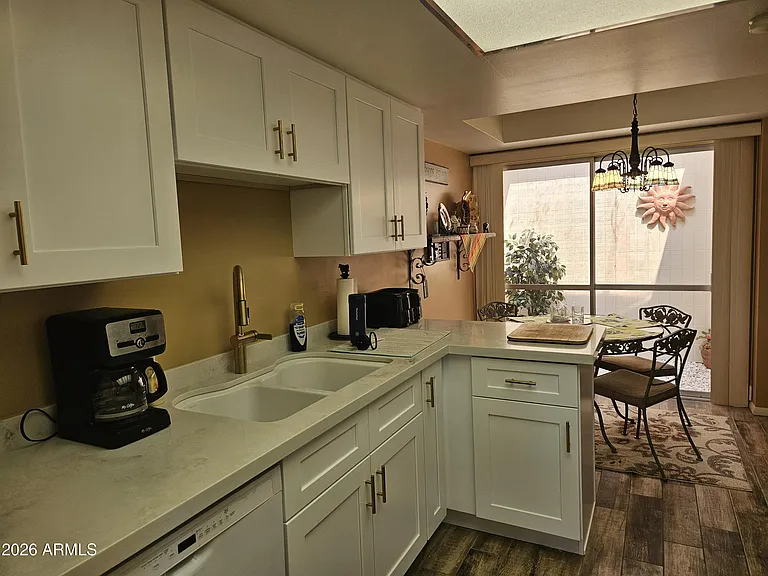 6851 E Golden Hills Way — Photo 14