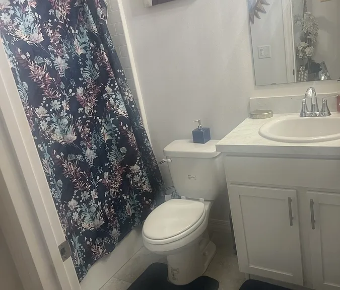 567 Poplar St SE — Photo 5