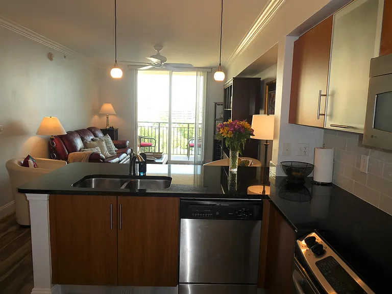 600 S Dixie Hwy #752 — Photo 10