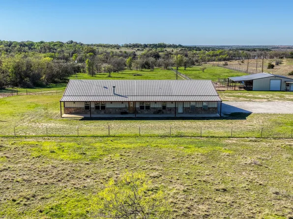 1551 Lution Dr, Weatherford, TX 76087