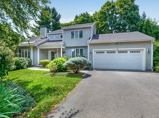 14 Mulberry Ln, Canton, MA 02021