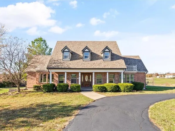 17940 Lakewood Dr, Platte City, MO 64079