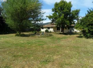 88327 Thienes Ln, Springfield, OR 97478