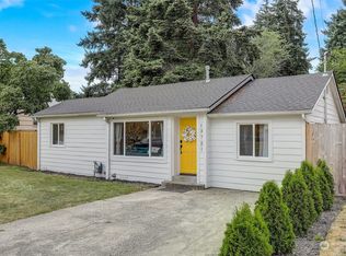 13721 Ashworth Ave N, Seattle, WA