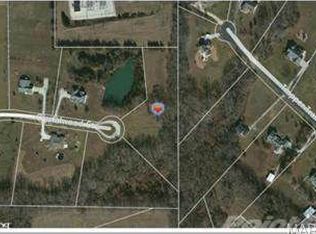 114 Crystalwood Ct, Wentzville, MO 63385