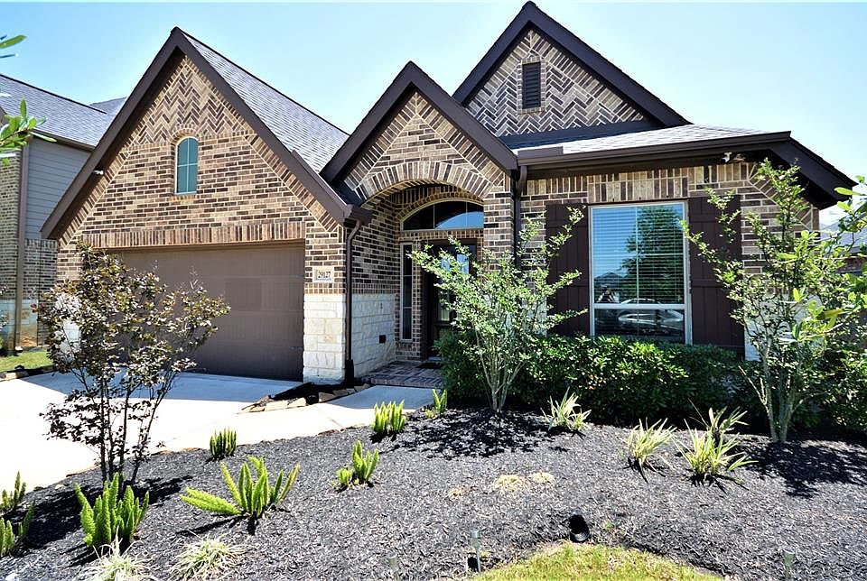 2nd image of 29127 Crystal Rose Ln