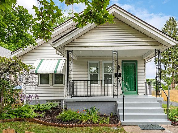 2nd image of 2216 Fauver Ave