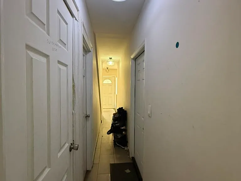 9415 Foster Ave #4 — Photo 5