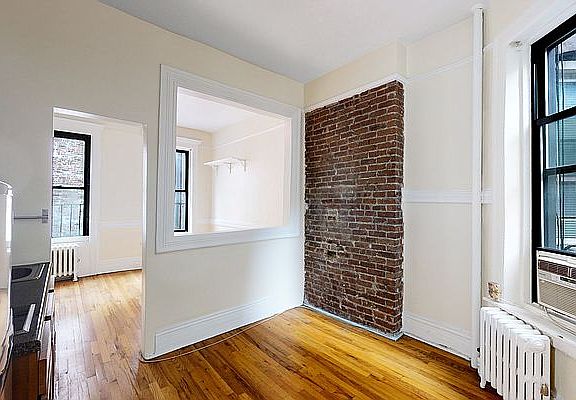 4th image of 192 Bleecker St APT 15