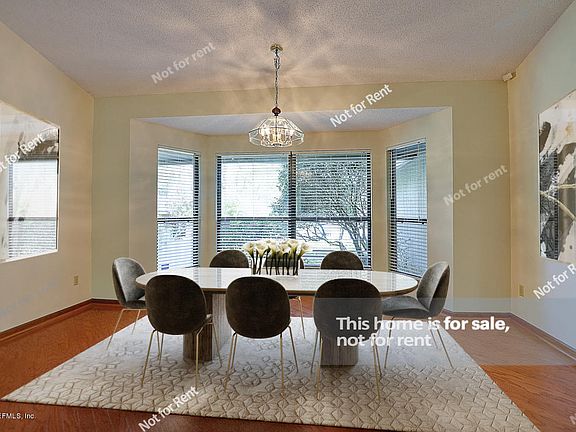 2nd image of 3026 Glen Oaks Ct