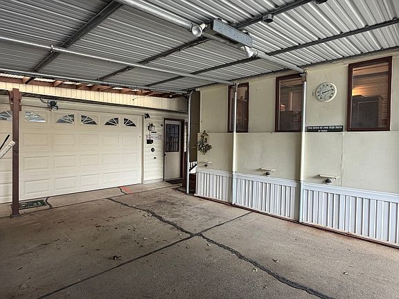 4th image of 1352 13th St #1352