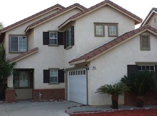 924 Forester Dr, Corona, CA 92878