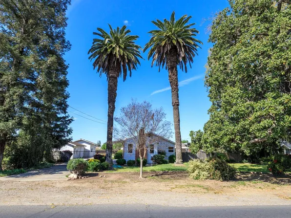 4541 N Gratton Rd, Denair, CA 95316