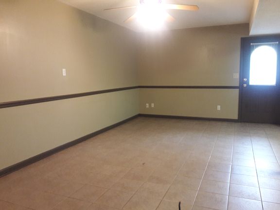 3rd image of 13609 Date St