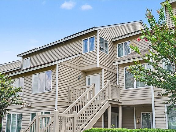 2nd image of 3005 River Drive #511