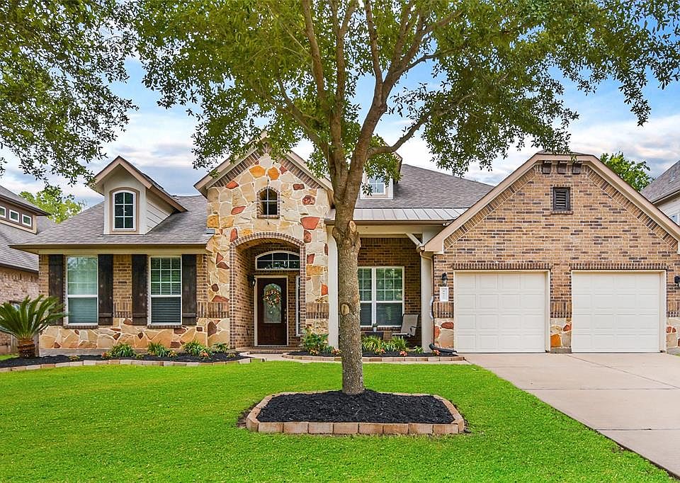 1st image of 8622 Crescent Spur Dr