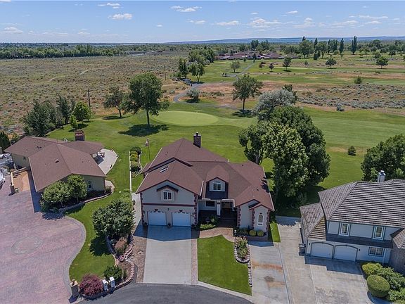 3rd image of 6715 Eagle Dr NE