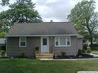 85 Locker St, Beachwood, NJ 08722