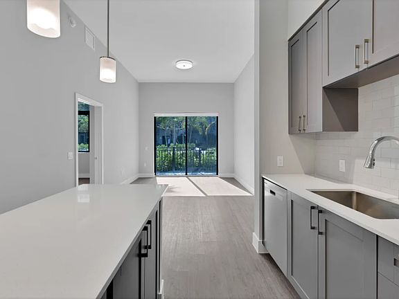4th image of 8302 Cleary Blvd #246