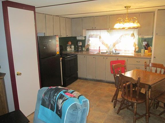 4th image of 5108 Crestwood Dr