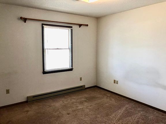 4th image of 905 N Monroe St APT A