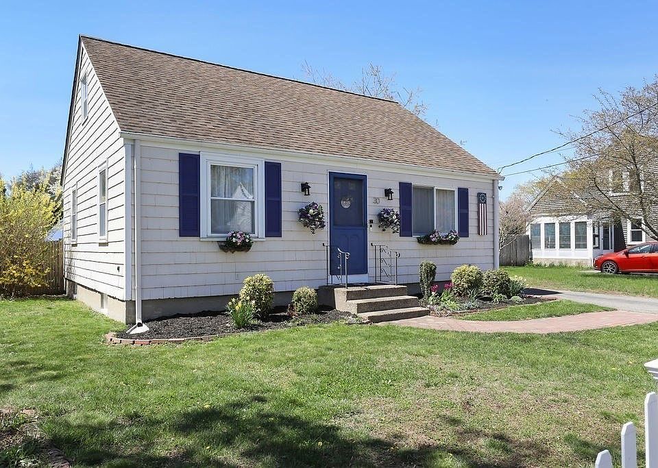 1st image of 30 Haig Ave