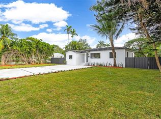 5933 SW 61st Ave S, Miami, FL 33143