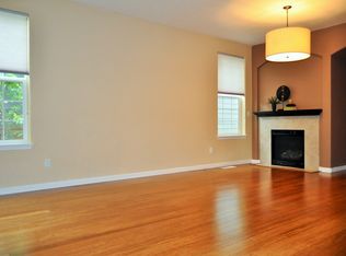 3758 SE Twelve Oaks St, Hillsboro, OR