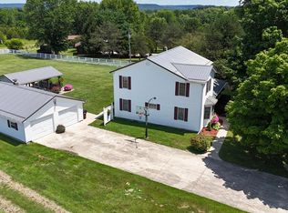 1450 Cemetery Rd, Peebles, OH 45660