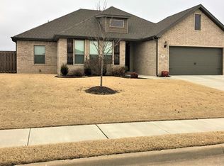 251 Cisterna Dr, Centerton, AR 72719