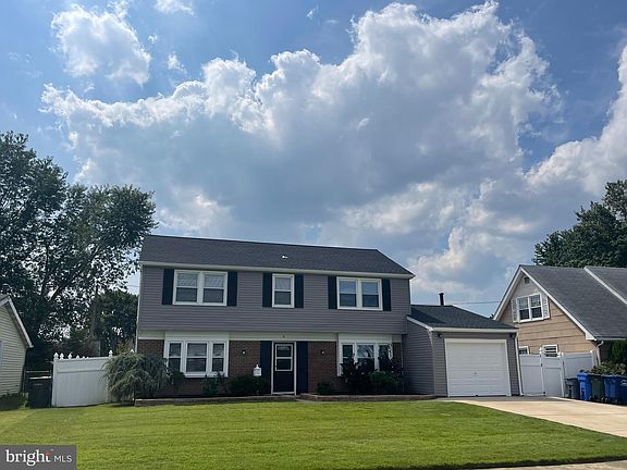 2nd image of 21 Gamewell Ln