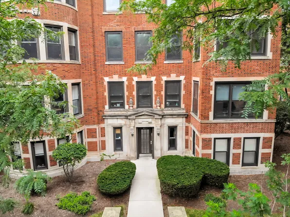 4117 N Sheridan Rd APT 2N, Chicago, IL 60613