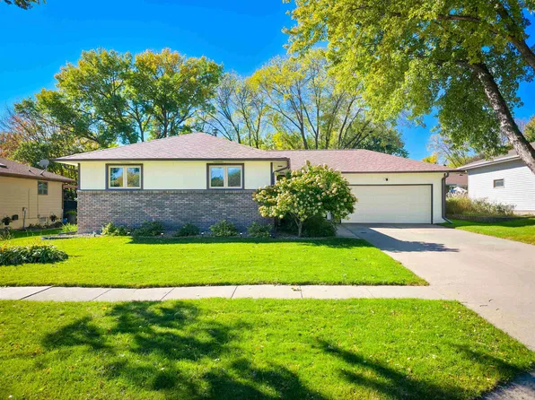 1805 N 17th St, Norfolk, NE 68701