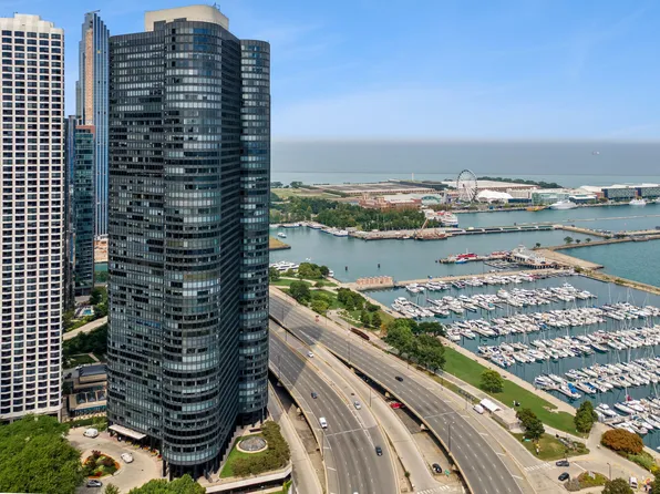 155 N Harbor Dr APT 1411, Chicago, IL 60601