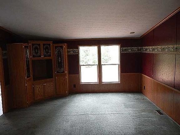 4th image of 13377 Hawthorne Rd NE