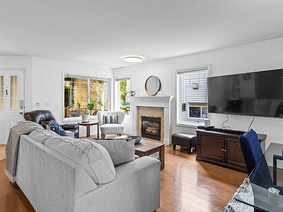 3rd image of 3669 Yorkton Rd