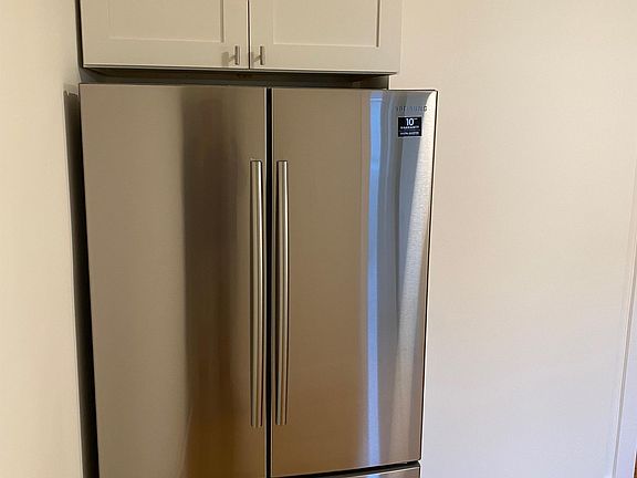 2nd image of 49 Falmouth St #10734152