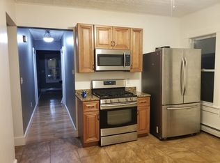 128-130 Mount Hope St #1, Lowell, MA 01854