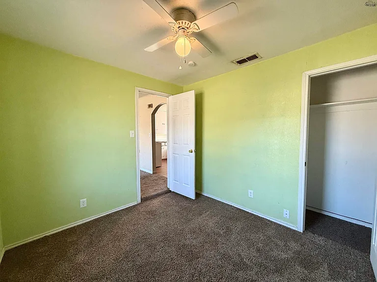 3013 Lavell Ave — Photo 6