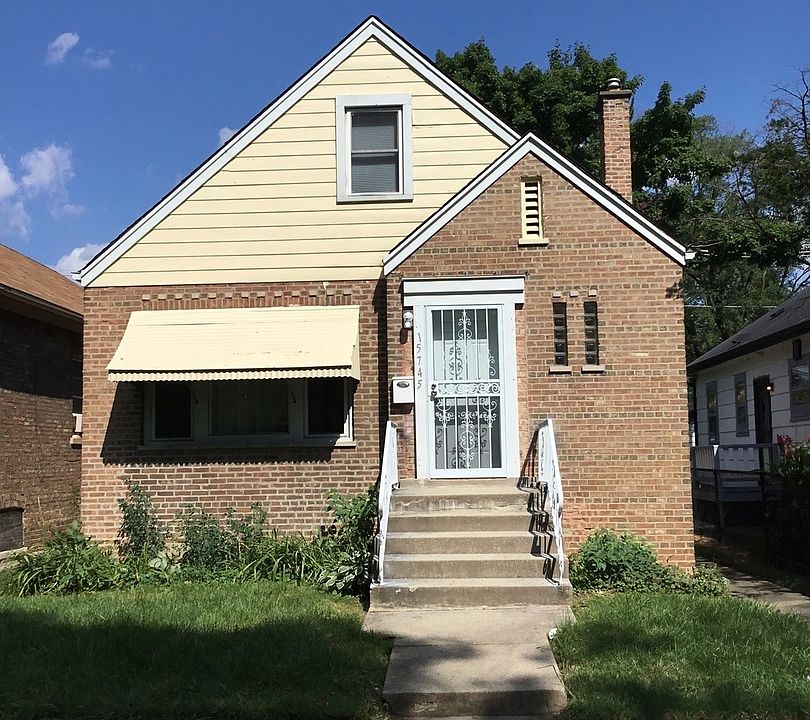 1st image of 15745 Paulina St