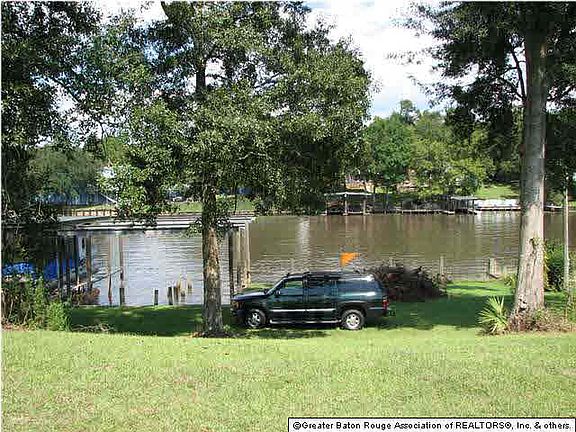 4th image of Bayou Ter