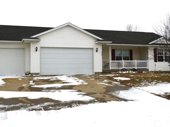 302 Grace Ave, Urbana, IA 52345