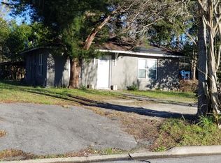 211 S Westberry St, Sylvester, GA 31791