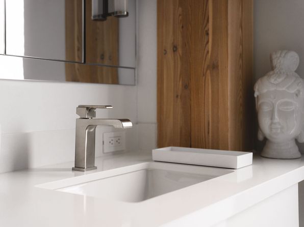 12 NE Fremont St #3W