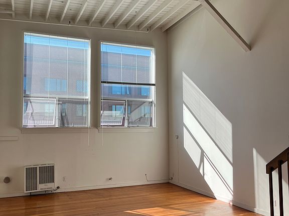 2nd image of 601 Minnesota St APT 207