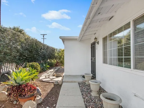 628 Howe Pl, Escondido, CA 92025