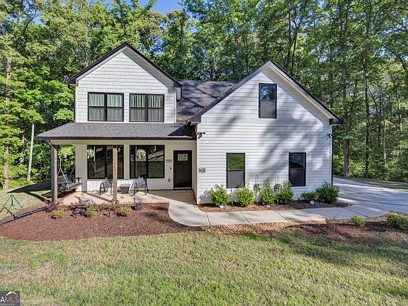 5th image of 585 Raven Rd